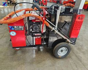 asphalt crack sealing machine